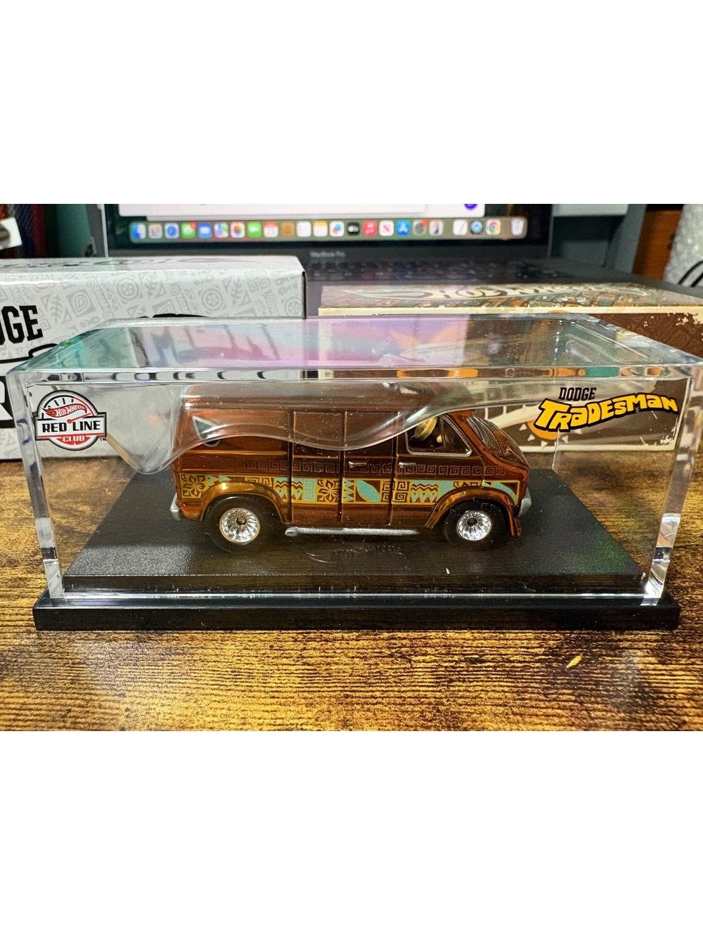 Hot Wheels RLC Dodge Tradesman Tiki Brown Spectraflame Real Riders 2025 JCP23
